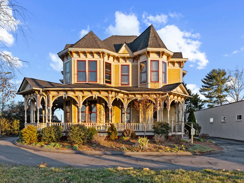 263 Haywood